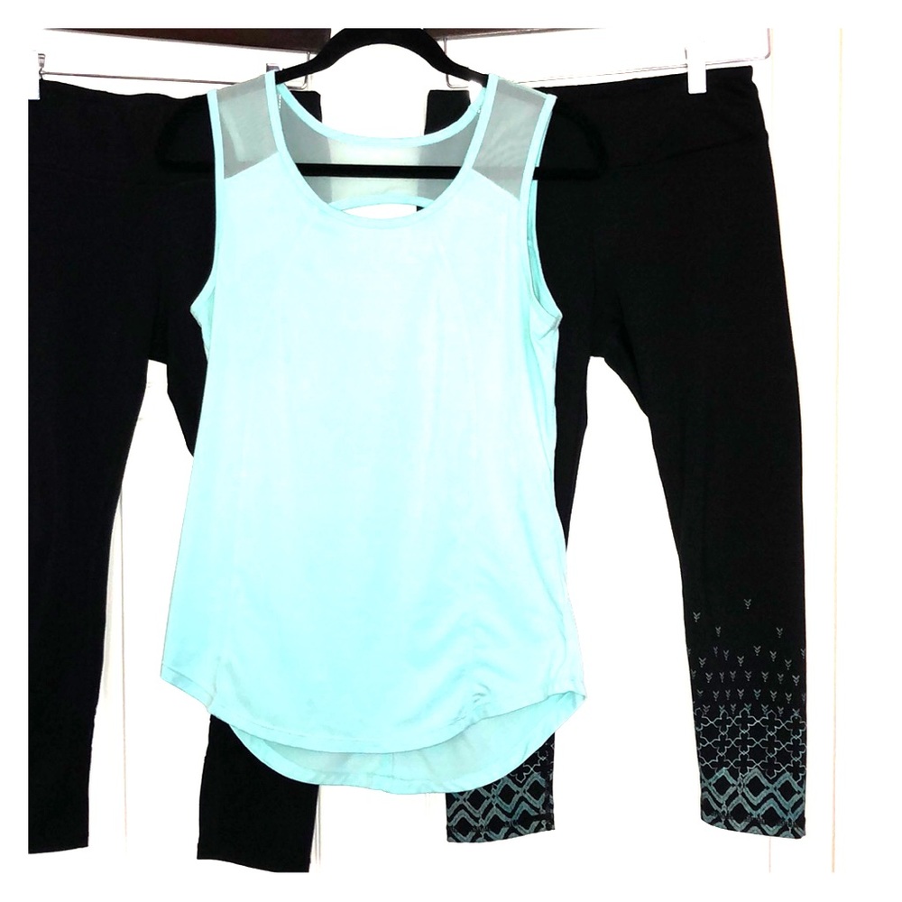 Gaiam Yoga Tank and Capri Leggings